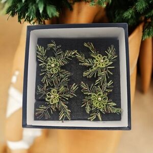 4 Green Beaded Napkin Rings